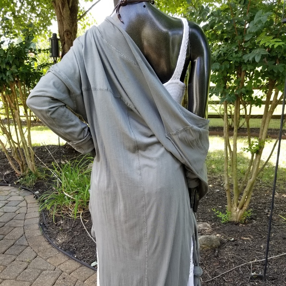Last One! Sage Kimono Duster with Pockets - Lounge wear optional 😊 Size Small